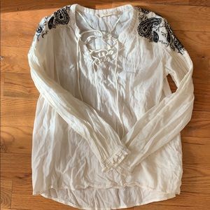 Zara’s Cream Shirt